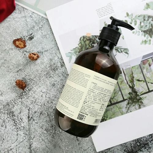 打造健康、清潔、養(yǎng)護兼?zhèn)涞哪惺孔o膚體系