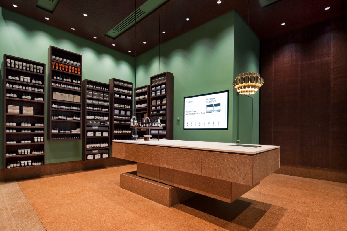 輕松創(chuàng)業(yè)、一站式洗護(hù)品牌加盟